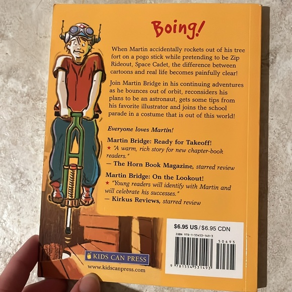 Two Pack paperback chapter book/ comic book - Picture 9 of 16